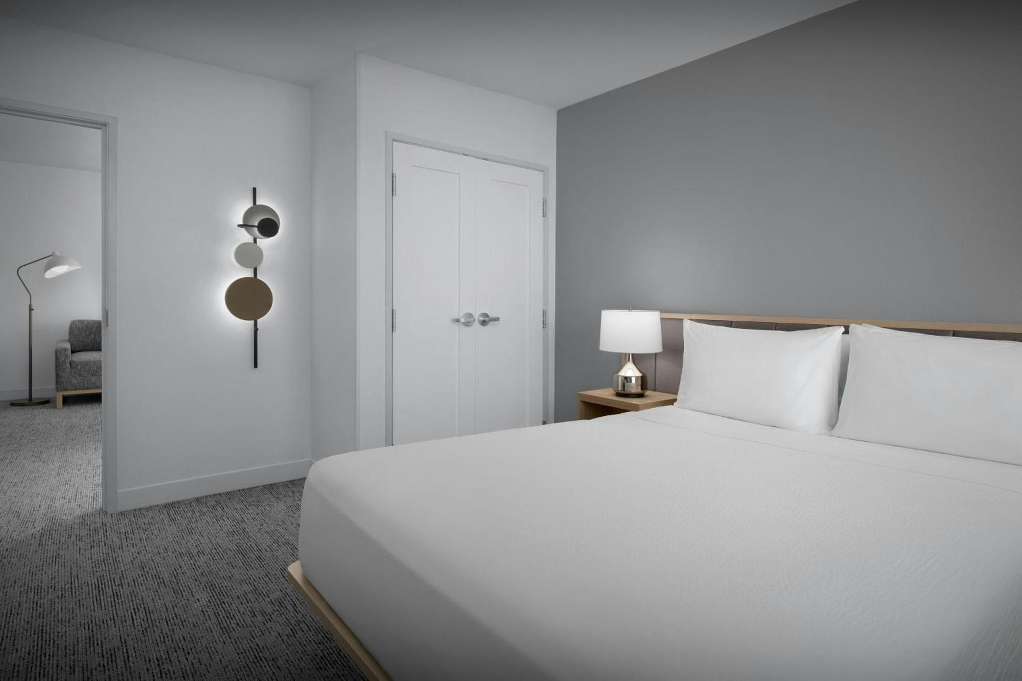 Towneplace Suites By Marriott Fort Myers Gulf Coast Екстериор снимка