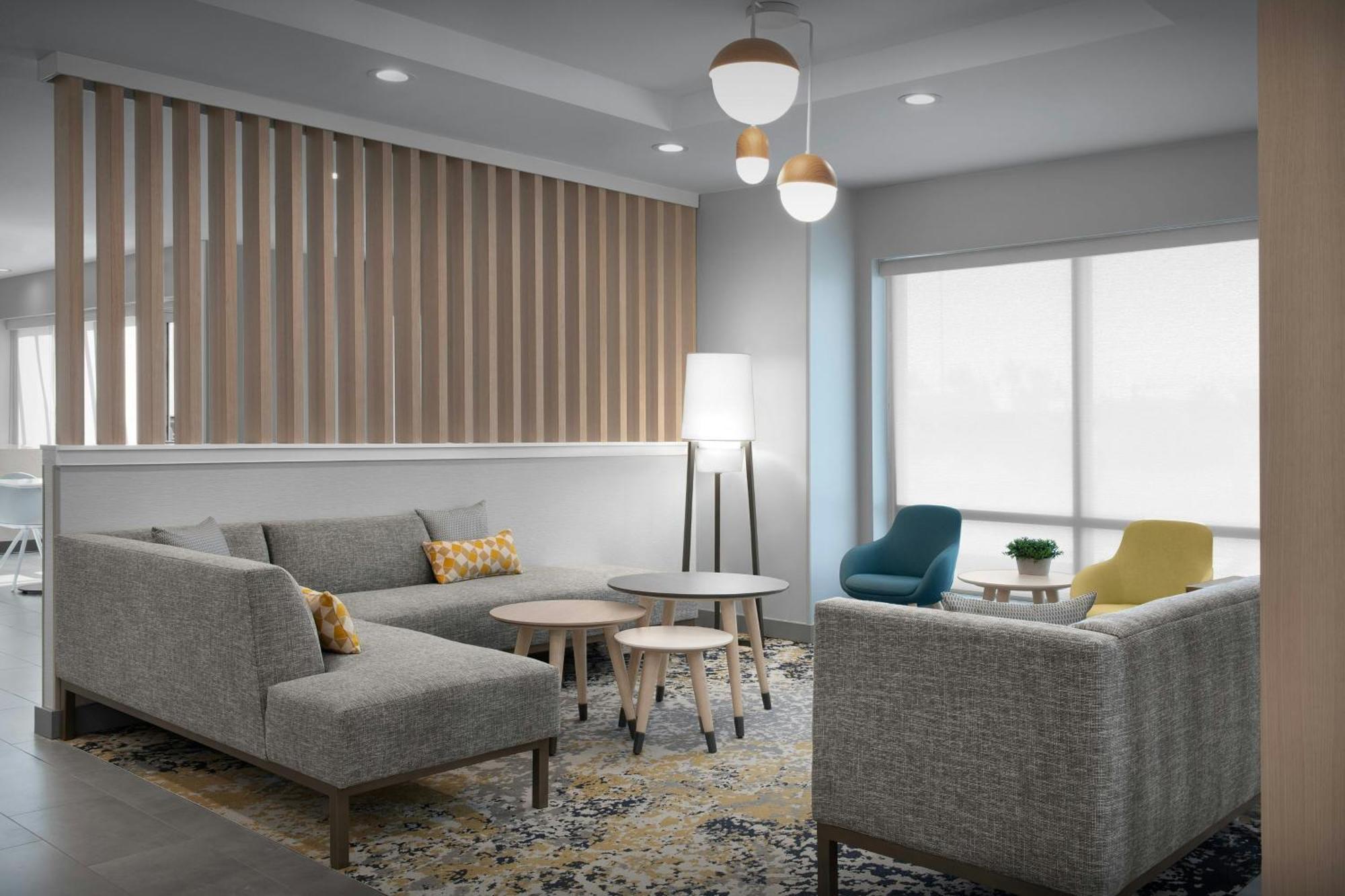 Towneplace Suites By Marriott Fort Myers Gulf Coast Екстериор снимка